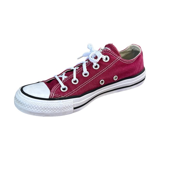 Converse All Stars Women’s Size 6 Men’s Size 4 Maroon‎ Canvas Sneakers - Picture 1 of 10